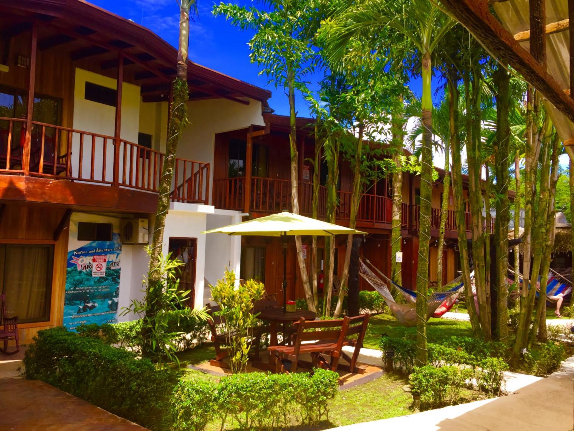 Hostel Poshtel Arenal