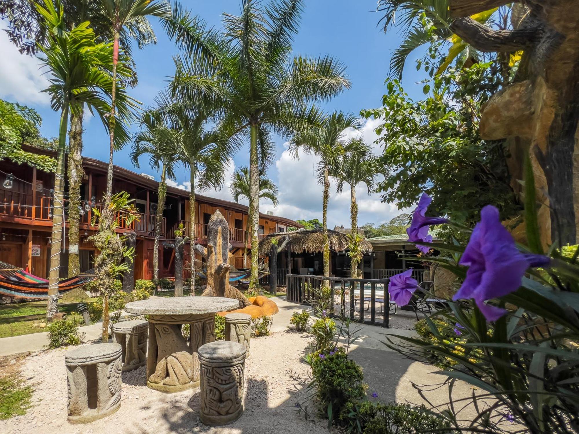 Poshtel Arenal Hostel