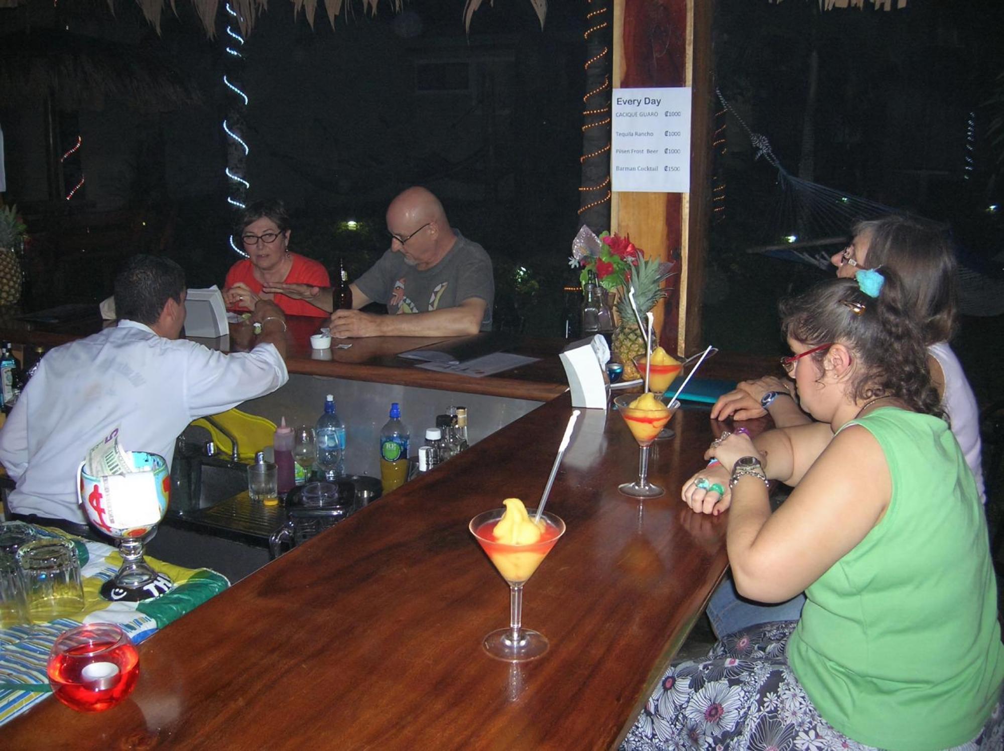 Poshtel Arenal *