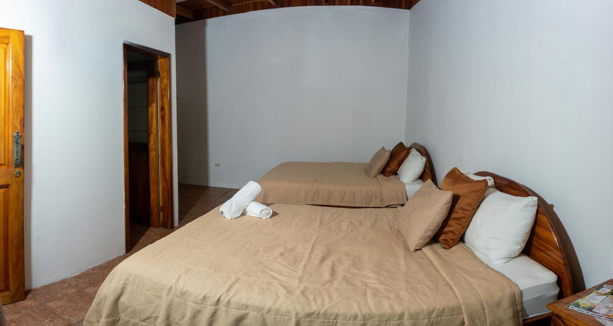 Hostel Poshtel Arenal La Fortuna