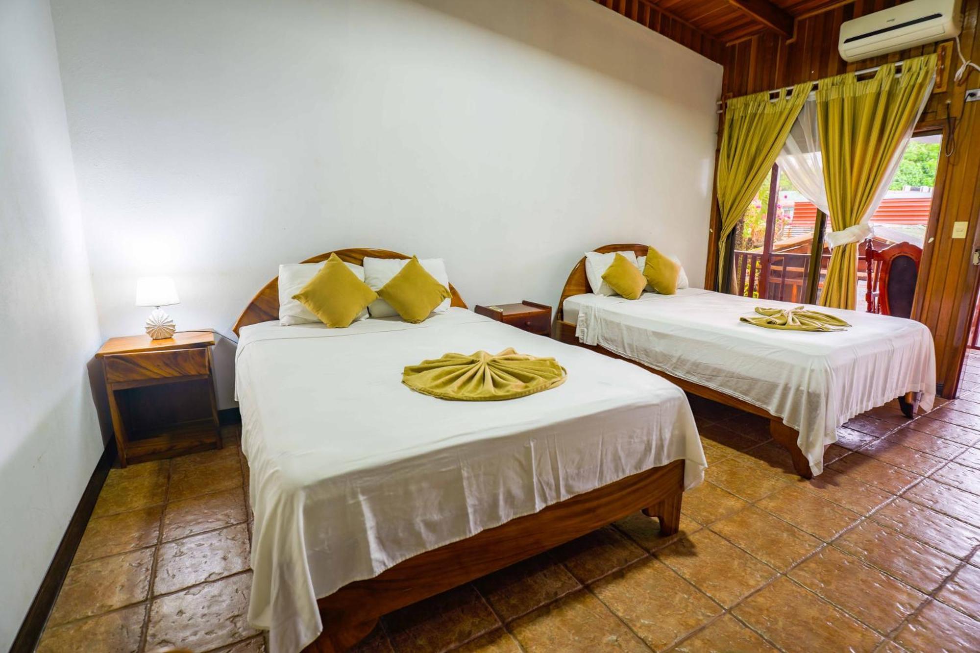 Poshtel Arenal Hostel *