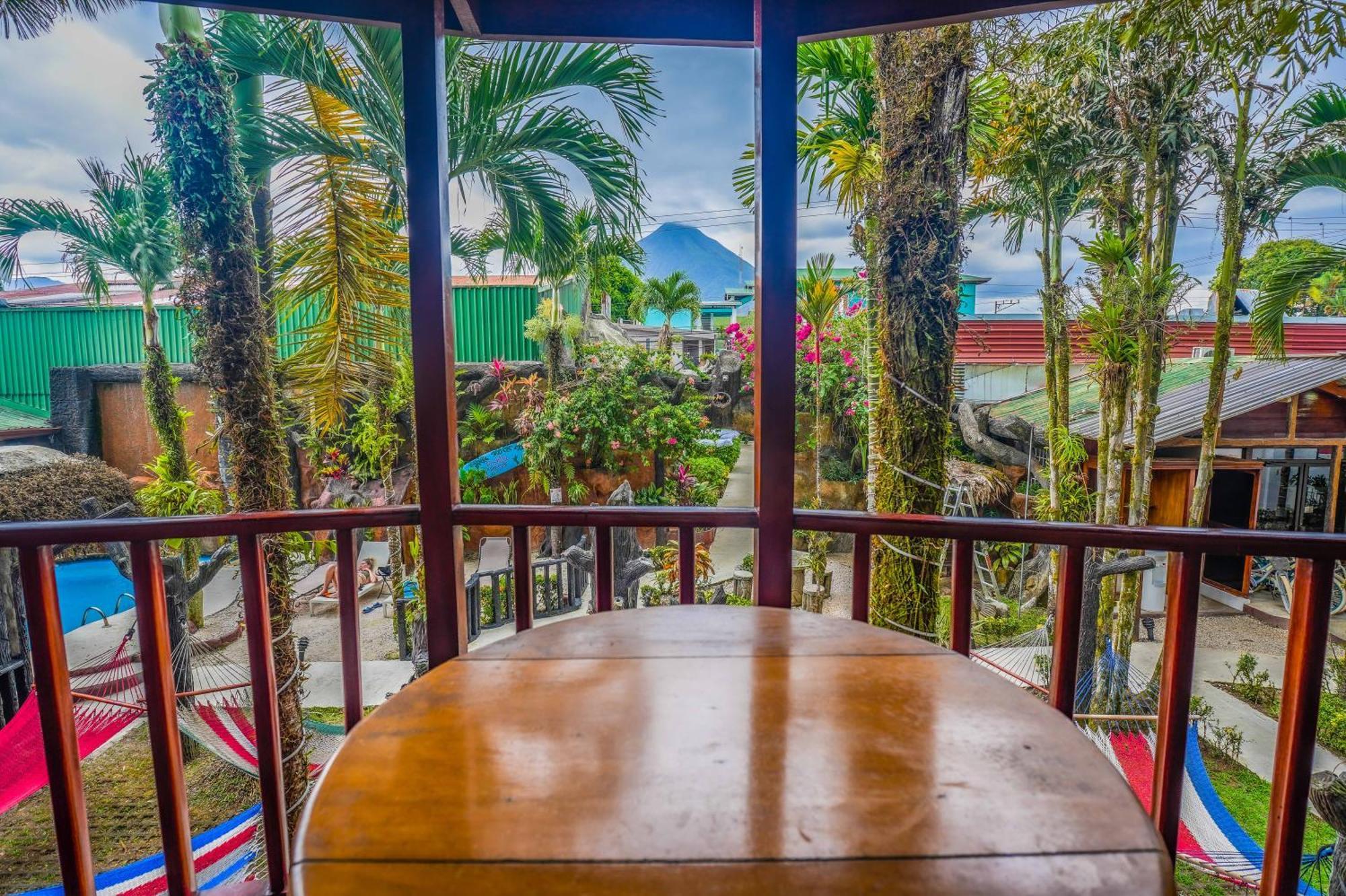 Hostel Poshtel Arenal La Fortuna